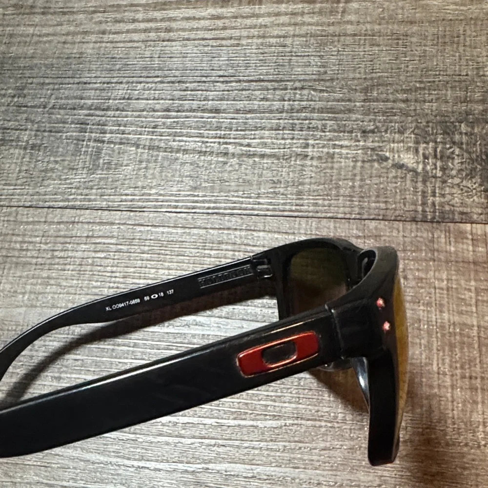 Oakley Holbrook Black Frame Sunglasses with Red Orange Mirrored Lenses - Picture 5 of 11